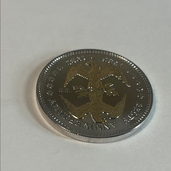 Silver Commemorative Coin - Picture 4 of 5